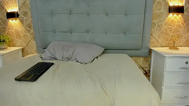 Snapshot of buddy_whitte chatting on 03/02/25, 02:32 buddy whitte online show from 03/02/25, 02:32