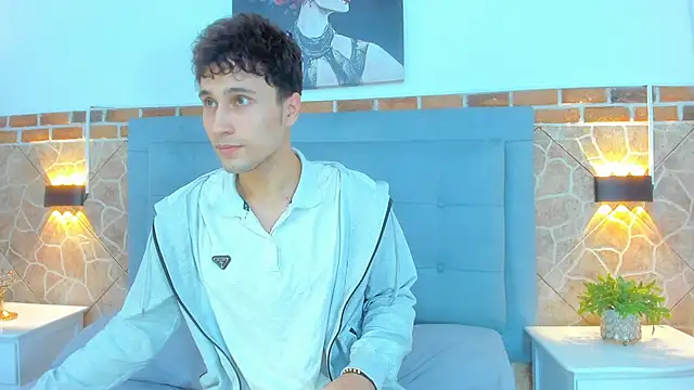 Snapshot of buddy_whitte chatting on 03/21/25, 03:22 buddy whitte online show from 03/21/25, 03:22