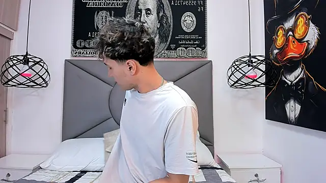 Snapshot of buddy_whitte chatting on 11/12/25, 11:54 buddy whitte online show from 11/12/25, 11:54