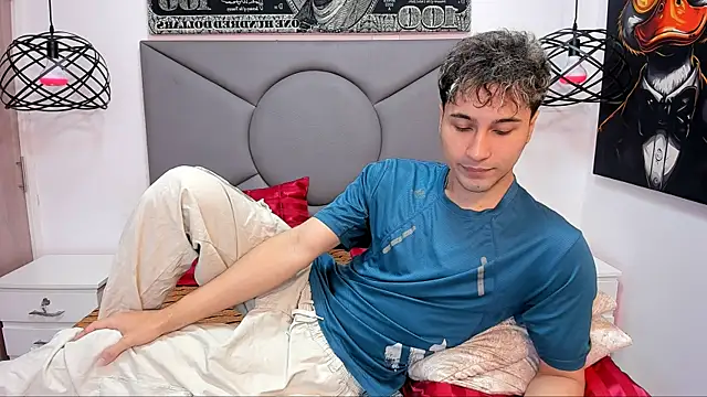 Snapshot of buddy_whitte chatting on 11/21/25, 12:26 buddy whitte online show from 11/21/25, 12:26