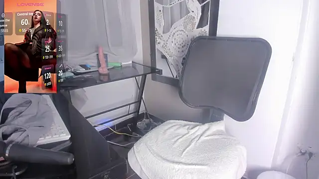 Bella williamss  online show from 05/23/26, 08:29