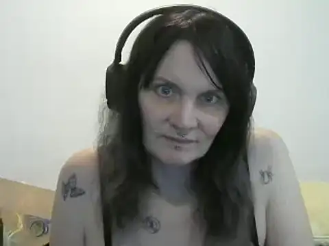 Hotmodel1984 online show from 02/26/26, 09:25