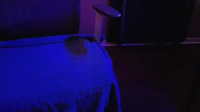 KiPumpdoggo online show from 04/15/26, 01:01