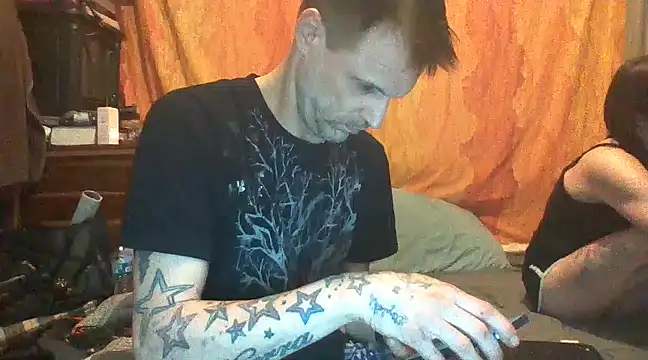 SillyRabbitz online show from 03/03/25, 06:48