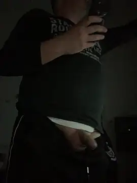 Mike8523 online show from 02/17/26, 06:36