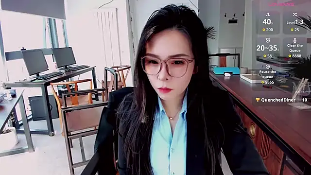 xixiya888 online show from 11/11/25, 12:54