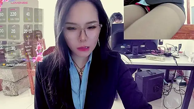 xixiya888 online show from 03/26/26, 01:11