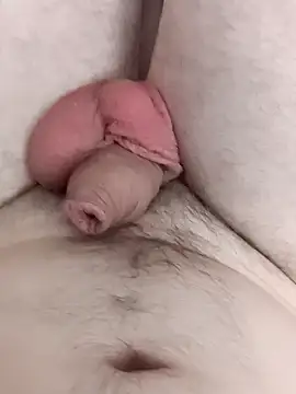 Snapshot of TOPGUN_69 chatting on 09/14/25, 08:57 TOPGUN 69 online show from 09/14/25, 08:57