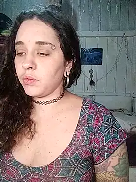 Fellyna online show from 10/24/25, 04:36