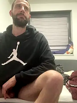 gryzoon online show from 12/21/25, 11:34