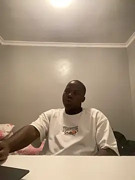SxYDck online show from 03/21/25, 08:40