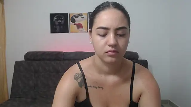 Anthonela Queen online show from 03/06/25, 12:09