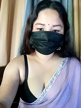 Snapshot of payalchola chatting on 11/18/25, 04:06 payalchola online show from 11/18/25, 04:06