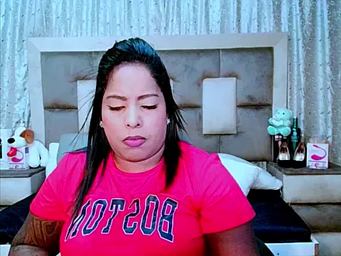 Snapshot of indiantopaz694u chatting on 03/21/25, 08:17 indiantopaz694u online show from 03/21/25, 08:17