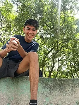 twinks 28 online show from 09/28/25, 04:12