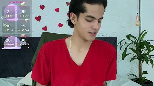 Maximoherrera 16 online show from 04/28/26, 12:54