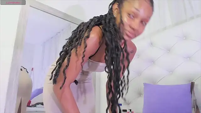 kamii arias online show from 10/29/25, 02:19