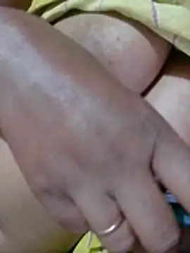 Disha2870 online show from 03/18/26, 02:47