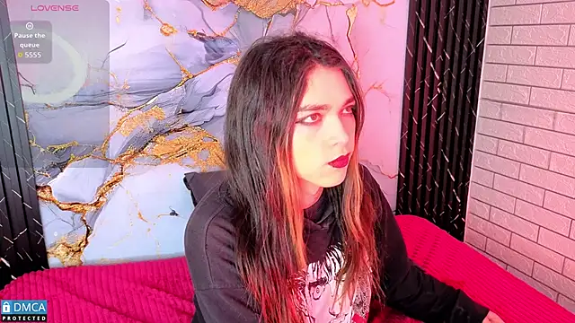 MaeveKuro online show from 04/02/26, 03:15