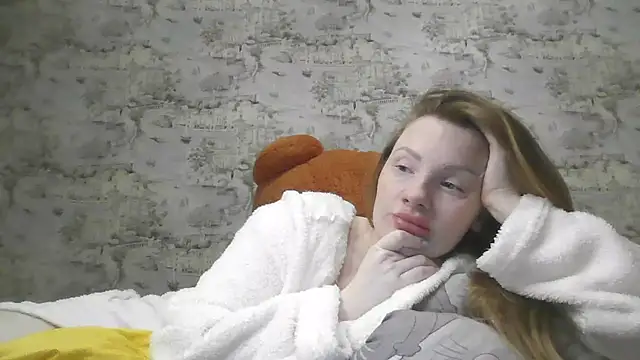 Snapshot of Eveline_May chatting on 02/28/25, 01:15 Eveline May online show from 02/28/25, 01:15