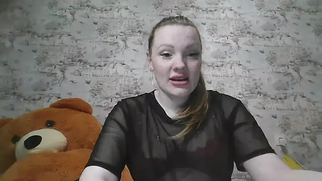 Snapshot of Eveline_May chatting on 03/22/25, 05:41 Eveline May online show from 03/22/25, 05:41