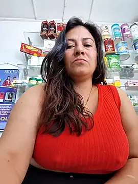 roxanasexy2025 online show from 04/09/26, 03:06