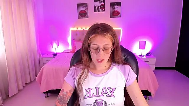 Emily Warren  online show from 01/15/26, 07:28