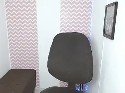 Snapshot of dayanacarson chatting on 02/12/26, 03:51 dayanacarson online show from 02/12/26, 03:51