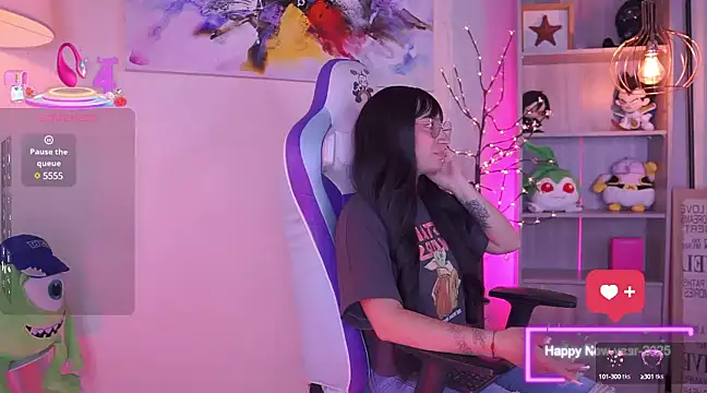 issa monterrey online show from 03/13/25, 06:45