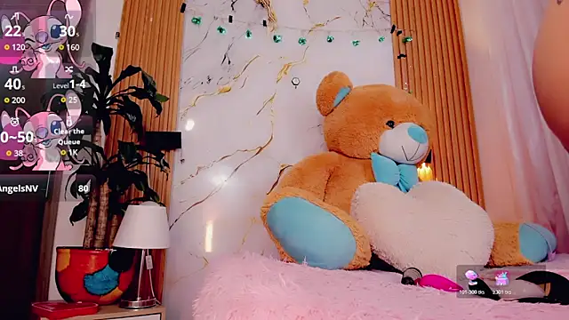 ValeriCardenas online show from 04/09/26, 03:06