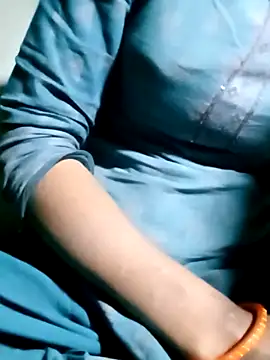 Snapshot of Anitabhabi_2 chatting on 12/01/25, 05:01 Anitabhabi 2 online show from 12/01/25, 05:01