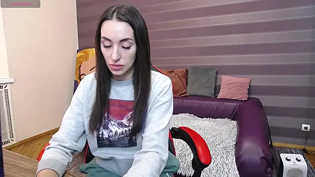 JenniferStone online show from 03/17/25, 07:46