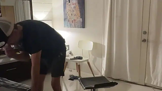 webtonight online show from 09/09/25, 03:39