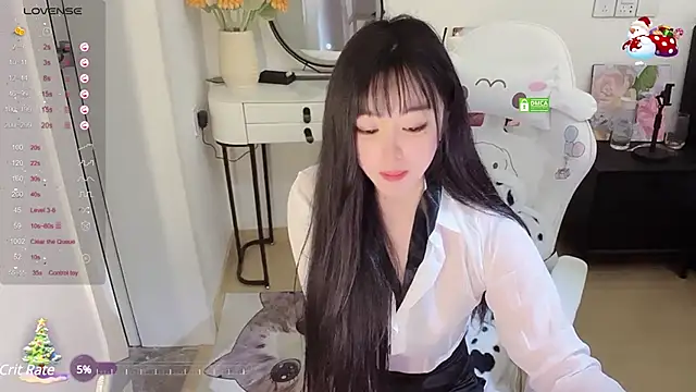 Snapshot of Milla-z chatting on 03/04/25, 12:33 Milla-z online show from 03/04/25, 12:33