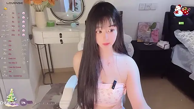 Snapshot of Milla-z chatting on 03/07/25, 02:45 Milla-z online show from 03/07/25, 02:45