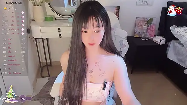 Snapshot of Milla-z chatting on 03/07/25, 05:49 Milla-z online show from 03/07/25, 05:49