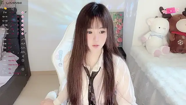 Snapshot of Milla-z chatting on 10/22/25, 05:08 Milla-z online show from 10/22/25, 05:08