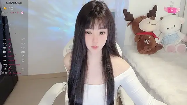 Snapshot of Milla-z chatting on 11/09/25, 09:18 Milla-z online show from 11/09/25, 09:18