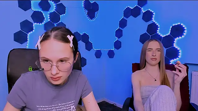 doll vey online show from 12/20/25, 08:16