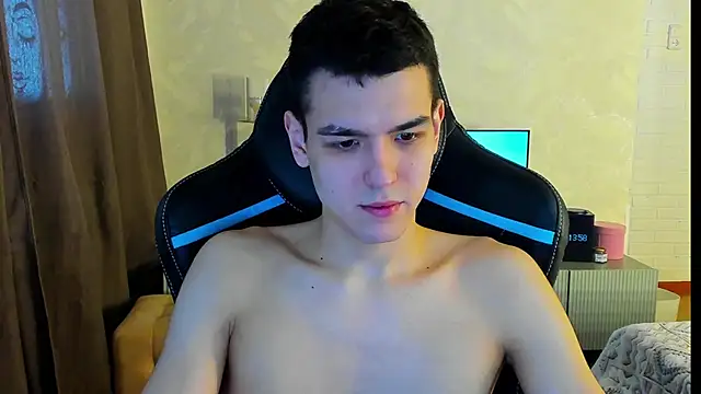 Snapshot of TravisRevas chatting on 03/12/25, 10:59 TravisRevas online show from 03/12/25, 10:59