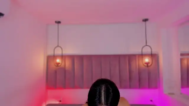 Haily b online show from 12/16/25, 07:30