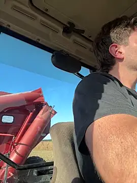 shuki0101 online show from 04/12/26, 07:52