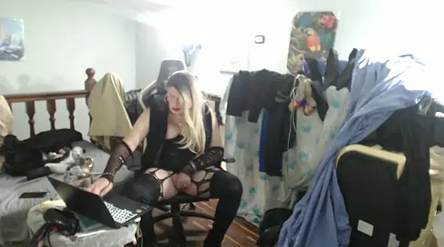 emmex671 online show from 02/07/25, 06:35