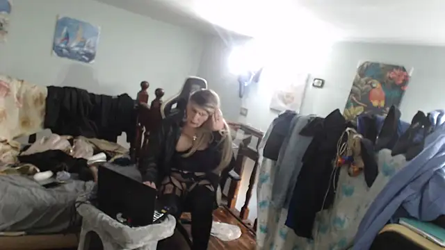 emmex671 online show from 02/22/25, 03:47