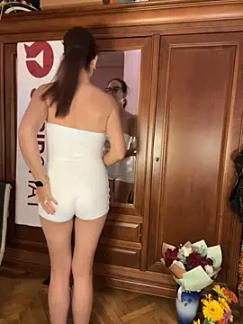 NataKitten online show from 10/16/25, 07:04