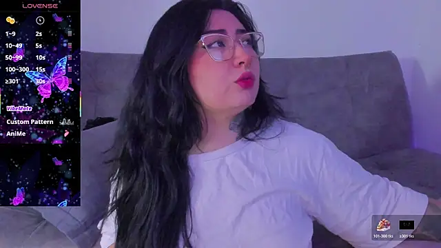 Curvybaddie99 online show from 04/09/26, 05:51