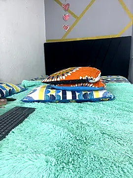 angellicaa  online show from 10/22/25, 01:22