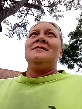 wetnwildforyou online show from 10/30/25, 03:35