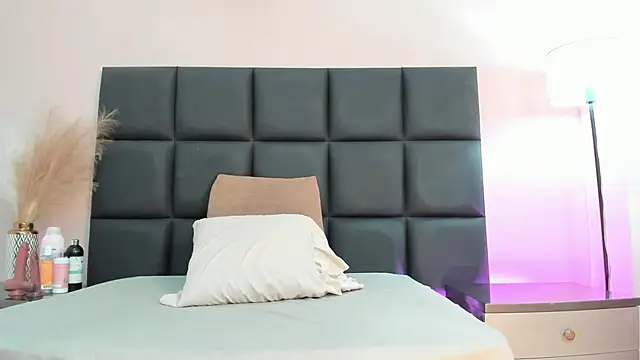 SeleneLujan online show from 03/28/26, 12:05