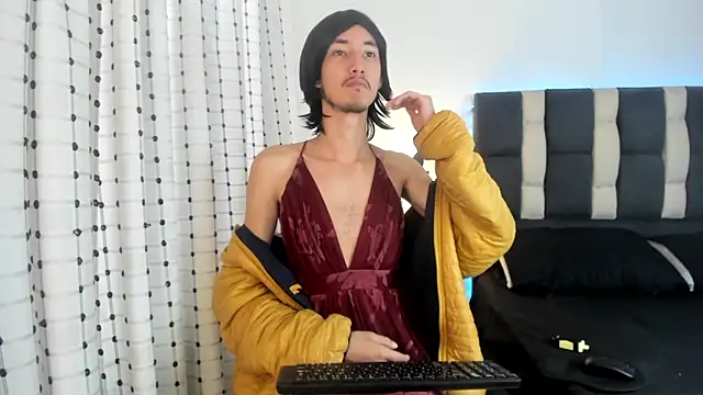 loverisu-coral online show from 01/07/26, 08:33